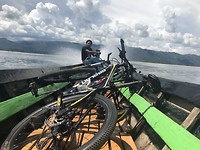 Mtb op de boot