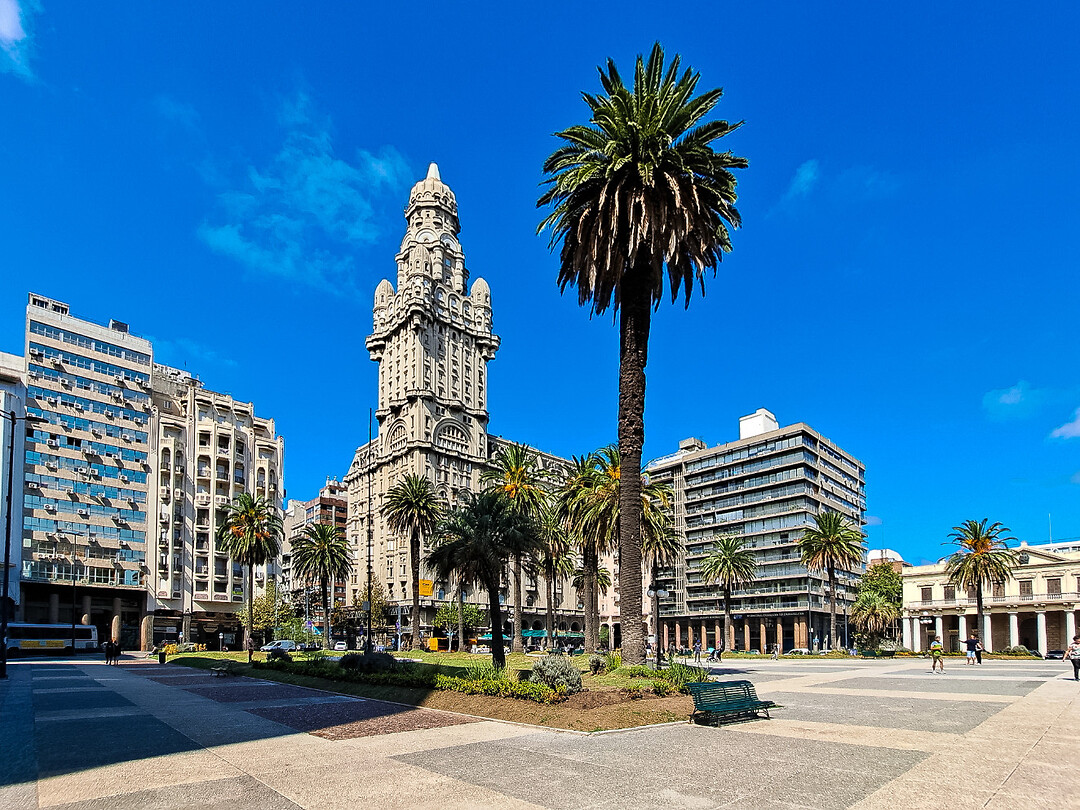 06. Montevideo