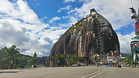 13. Piedra de Penol