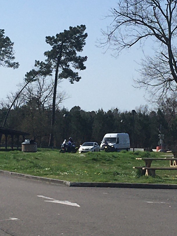 Controle op de parkeerplaats