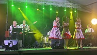 in de feesttent