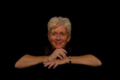 Christa J. Broekhuizen
