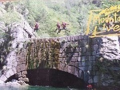 Canyoning