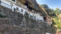 Grotwoningen Setenil