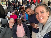 Afscheid op het busstation in Dodoma