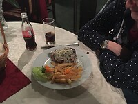 Een enorme biefstuk voor Wieke.