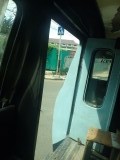 In car 08
