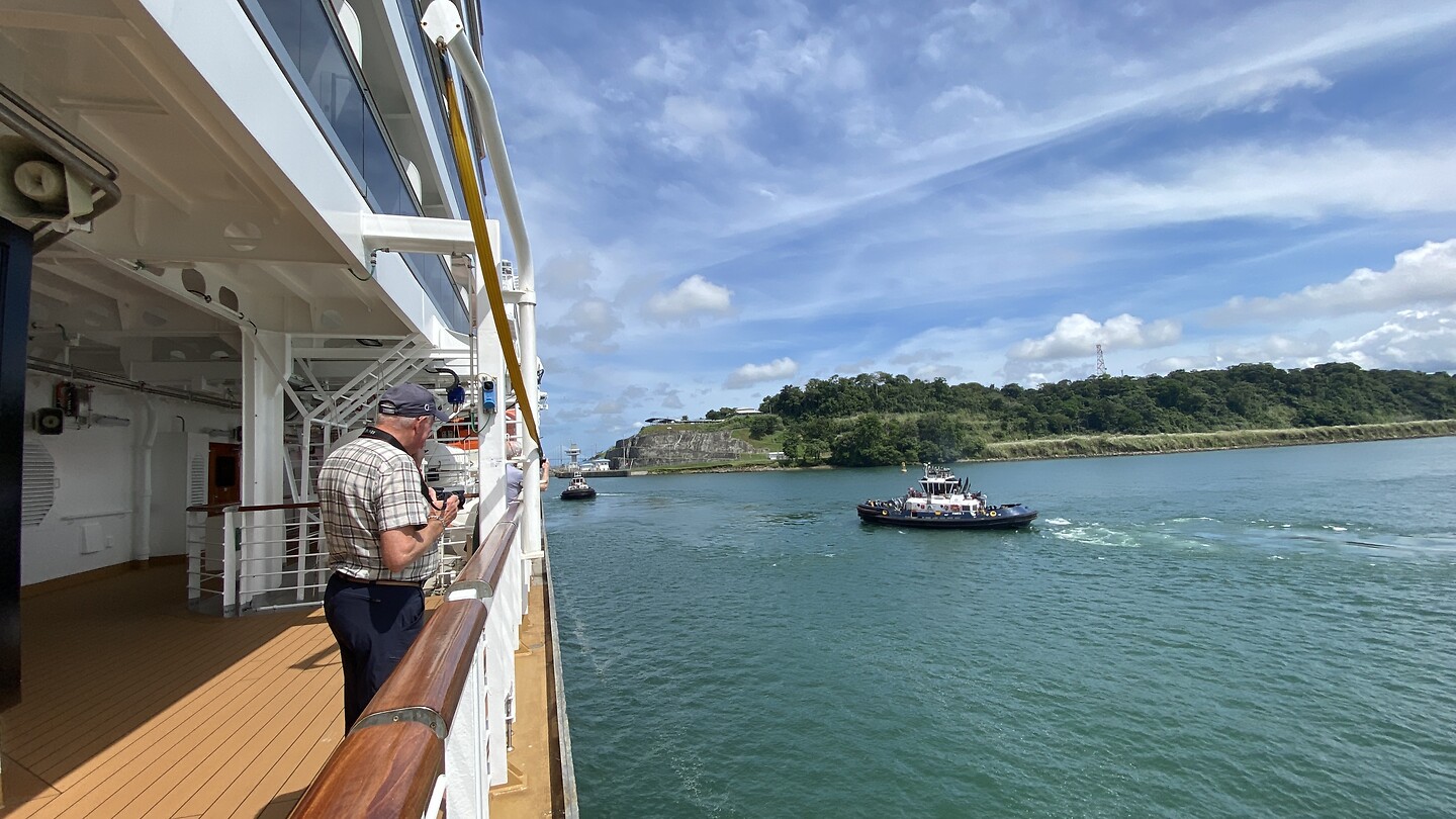 Even varen over het Gatun Lake