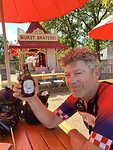 0.0 biertje op terras Schloss Burgau