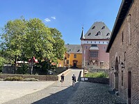 Schloss Burgau