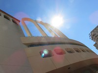 De bekende bogen van het stadion