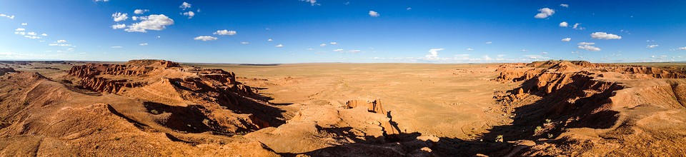 Flaming cliffs - Gobi desert