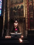In de basiliek