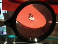 Het allerkleinste stalletje door een loup