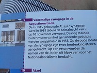 11 Augustus (74)