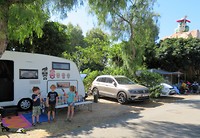 caravan pic IX (