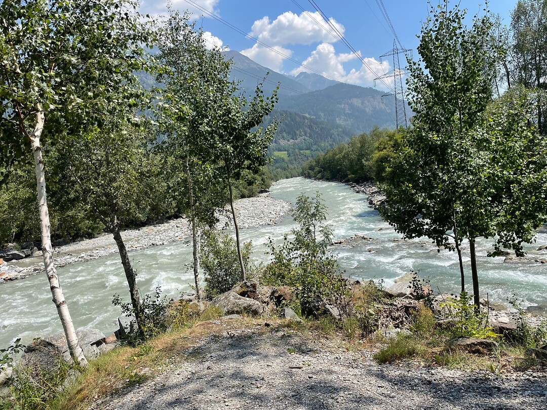 Langs de rivier de Isel