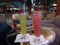 Laatste bar bezoek gaan we los met cocktails