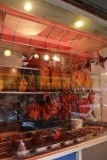 beenhouwerij in Chinatown (zie de gelakte eenden in de etalage)