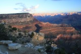 Zonsopgang boven South Rim van de Grand Canyon (Yavapai point)