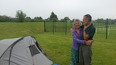 Wilke en Willemien met hun tentje