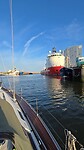 We varen 's ochtends de haven van Scheveningen weer uit