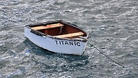 Titanic at Câmara de Lobos