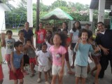 Met z'n allen dansen