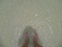 Heldere zee en wit zand