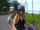 Op de scooter