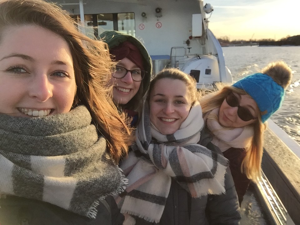 Op de boot terug