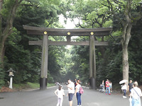 Richting de Meji-Shrine