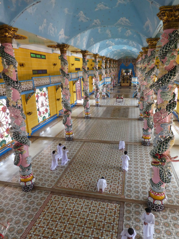 Ceremonie in de Cao Dai Tempel