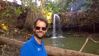 Ik en Sen Monorom Waterval