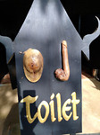 Even naar de toilet?