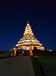 Tempel by night