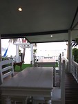 Uitzicht vanaf het resort (inclusief de lieve Foxy!)