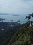 Uitzicht vanaf de hoogste berg van Langkawi