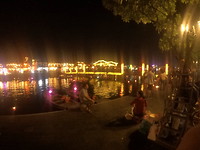 ...zorgen ervoor dat Hoi An ook 's avonds leeft!