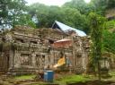 tempel plus Buddha