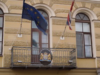 Bah, vieze vlag bij NL consulaat