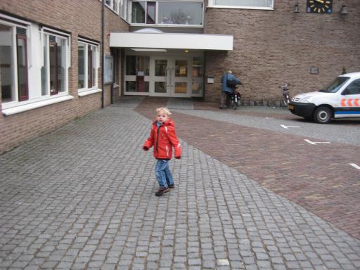 Ik ga mij Zusje aangeven bij de Gemeente!!
