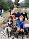The kids met gids Anont
