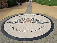 020423_KINGS PARK_BOTANIC GARDEN_00