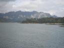 Het meer van Khao Sok