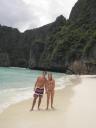 Samen op het strand van de film The Beach