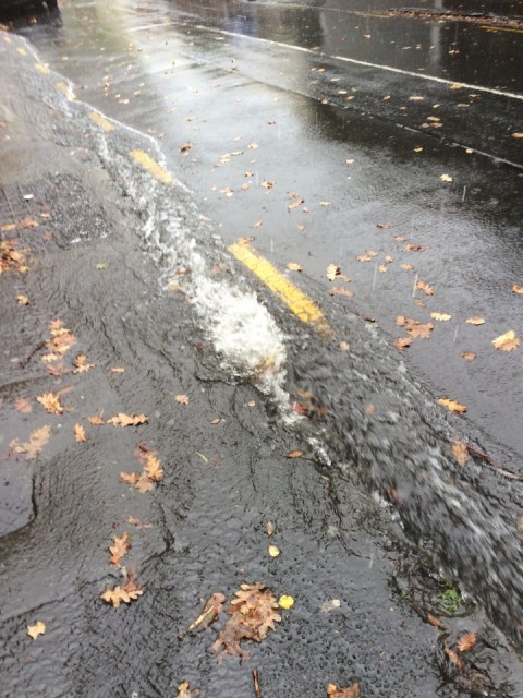 Regenbuitje.. Dit is nog boven op de berg :o