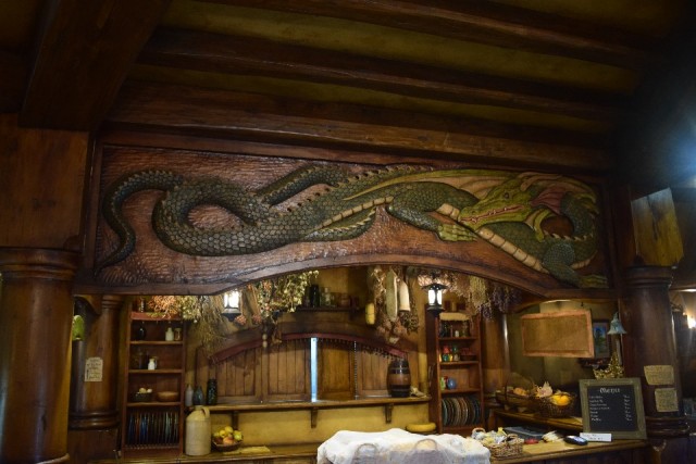 Hobbiton! The green dragon