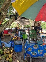Lunch in Tikal