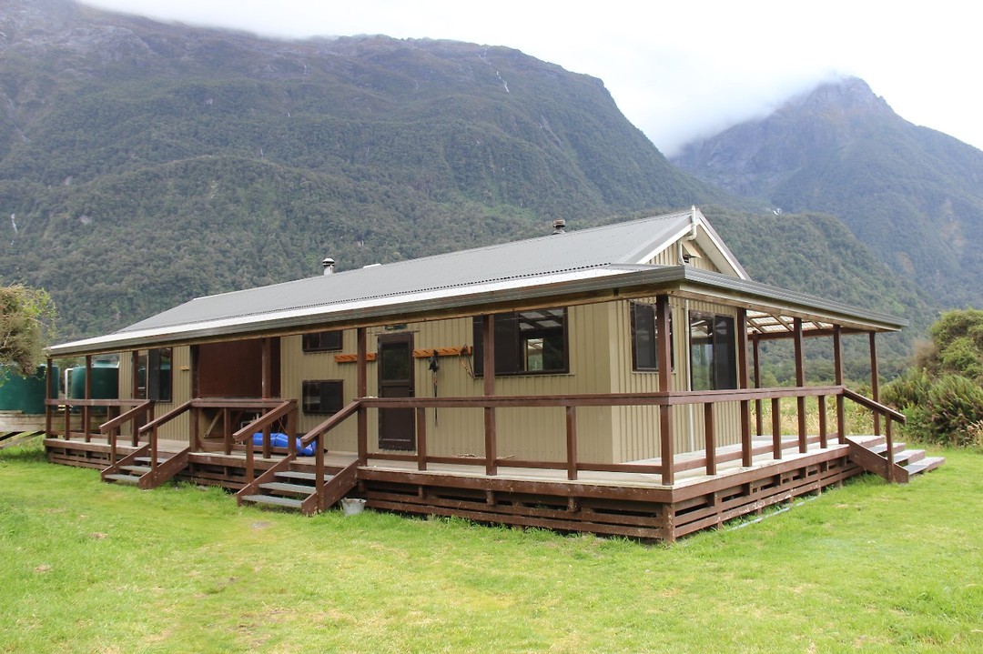 Hollyford Track